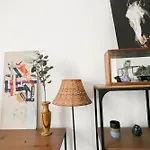 Cozy & Quiet Studio In Downtown