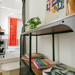 Cozy & Quiet Studio In Downtown